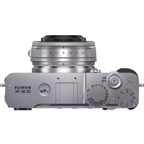 FUJIFILM X-E5 Sølv – Kompakt APS-C Systemkamera med 40,2 MP og 5-Akset Billedstabilisering