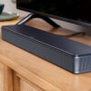 Bose TV Speaker – Kompakt soundbar med krystalklar dialog og Bluetooth