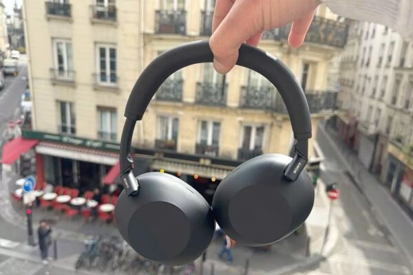 Sony WH-1000XM6 – Din verden. Intet andet.